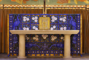 Le maître autel par Maurice Dhomme